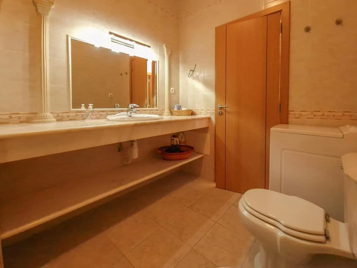 Peace Of Heaven In Algarve - Jacuzzi - By Bedzy Apartment Armacao de Pera